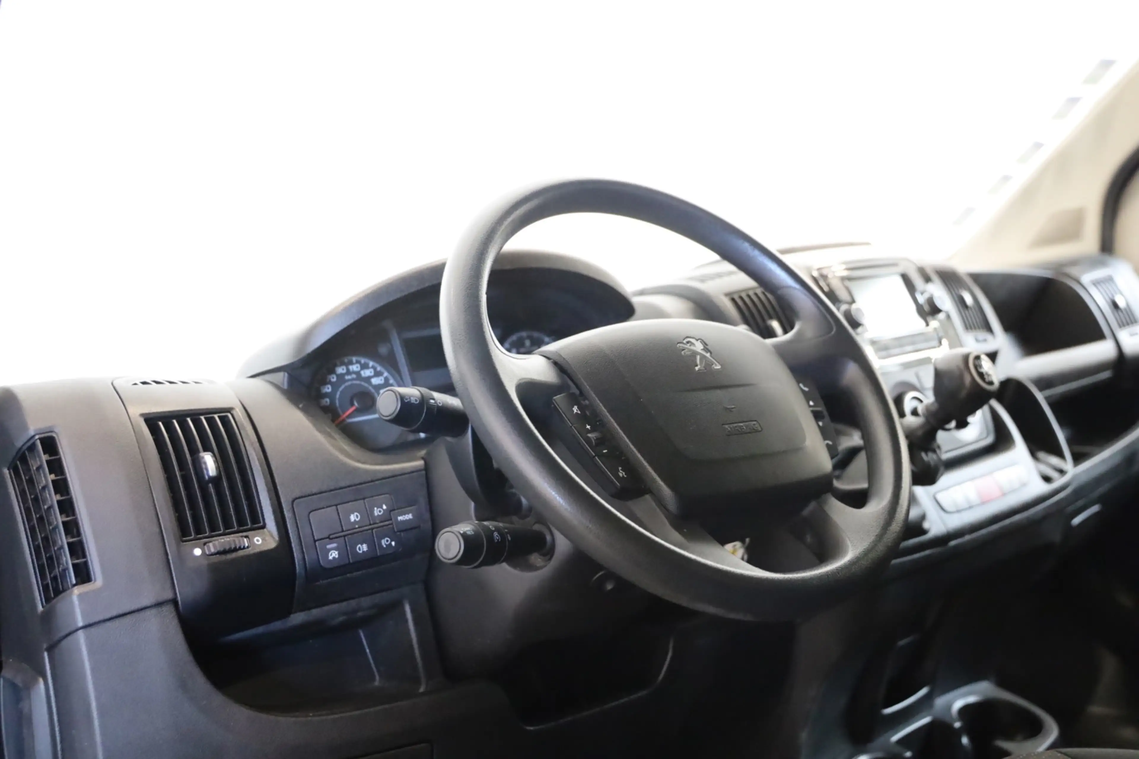 Peugeot Boxer 2.0 BlueHDI L2/H2 Premium 163PK CAMERA PDC CRUISE — photo 7
