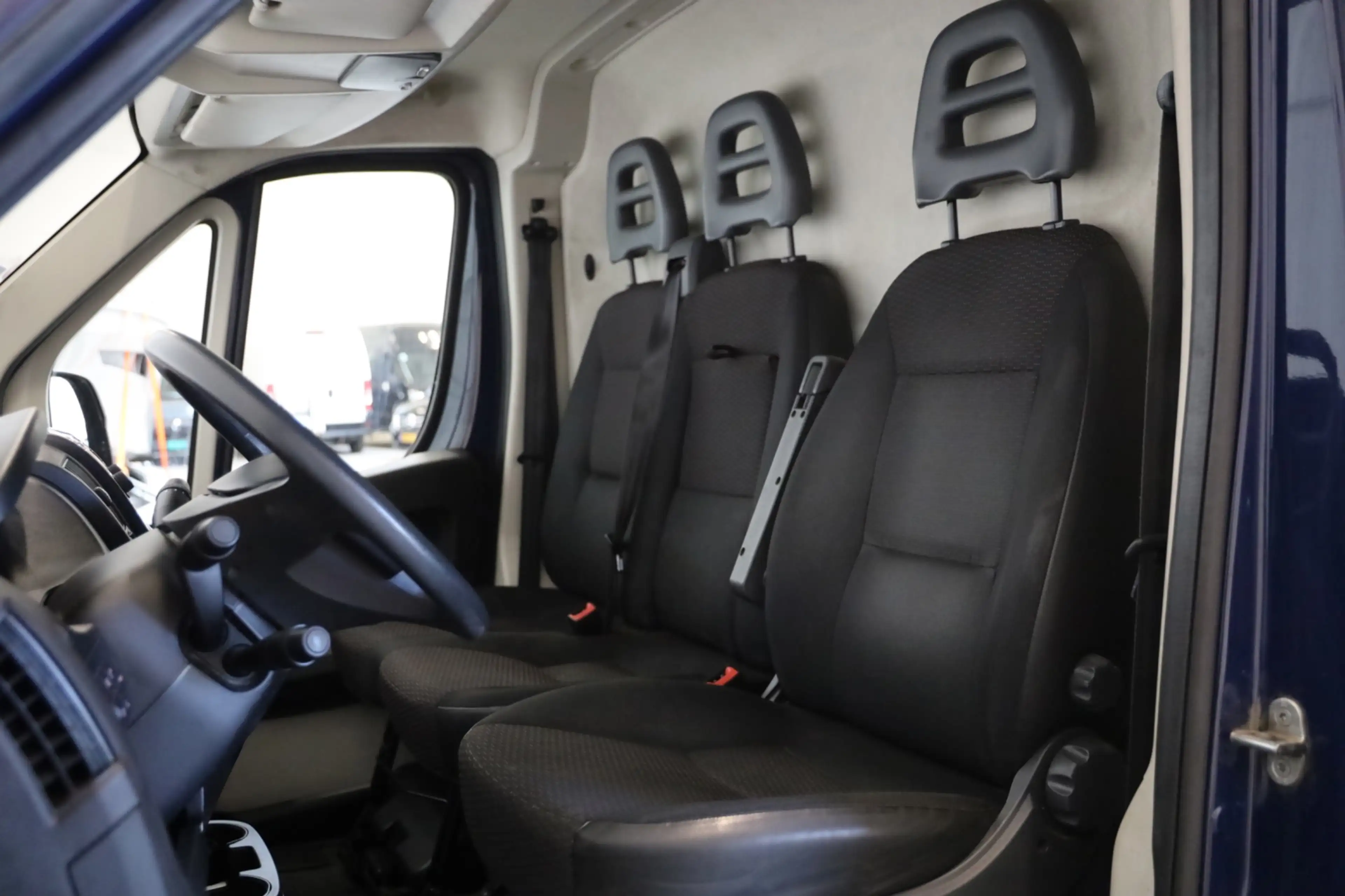 Peugeot Boxer 2.0 BlueHDI L2/H2 Premium 163PK CAMERA PDC CRUISE — photo 15