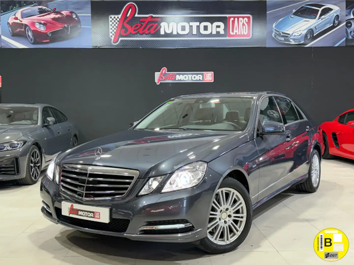 Mercedes-Benz E 350 350CDI BE 4M Aut. Grau - 1