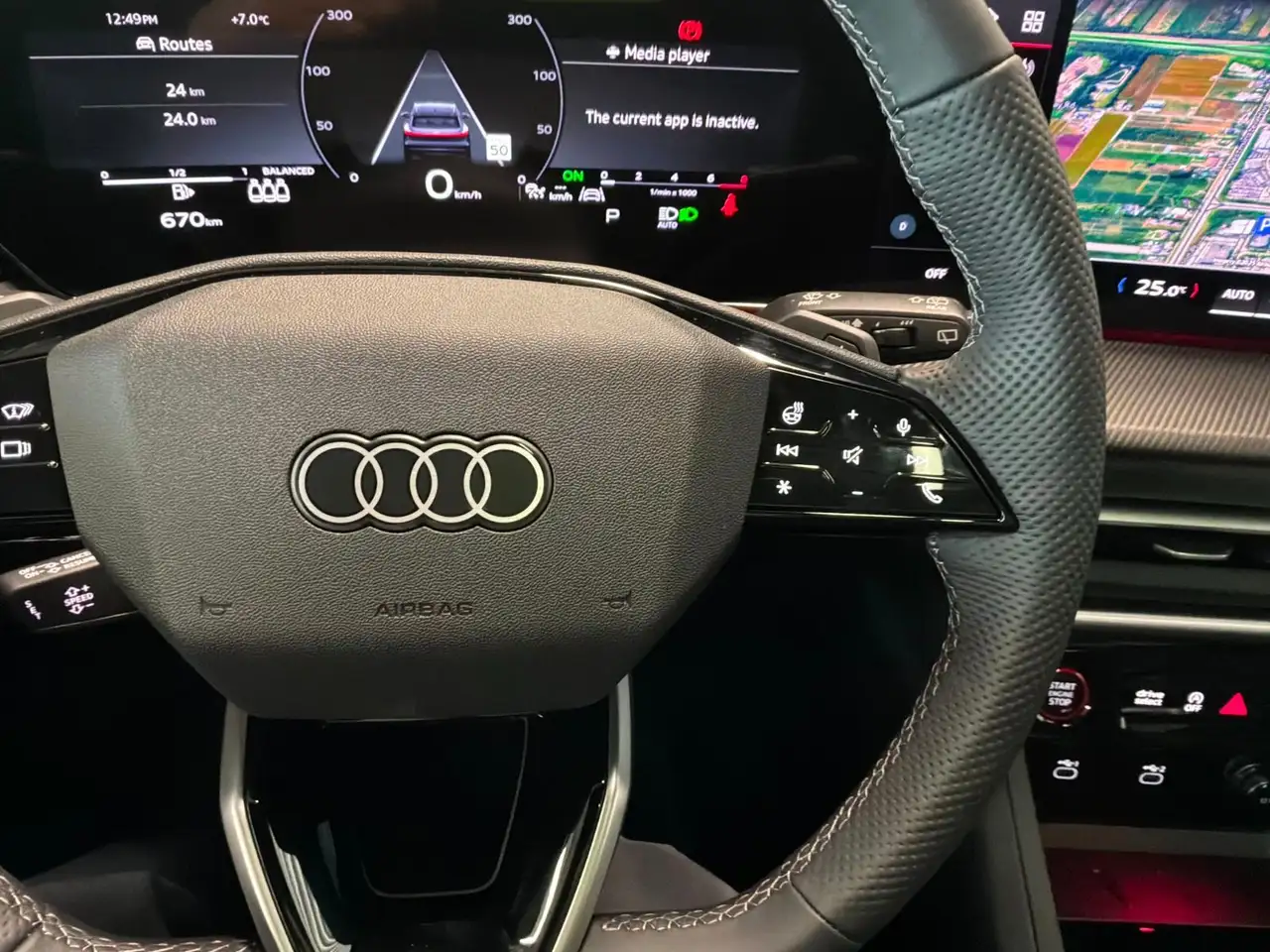 Audi SQ5 снимка Audi SQ5