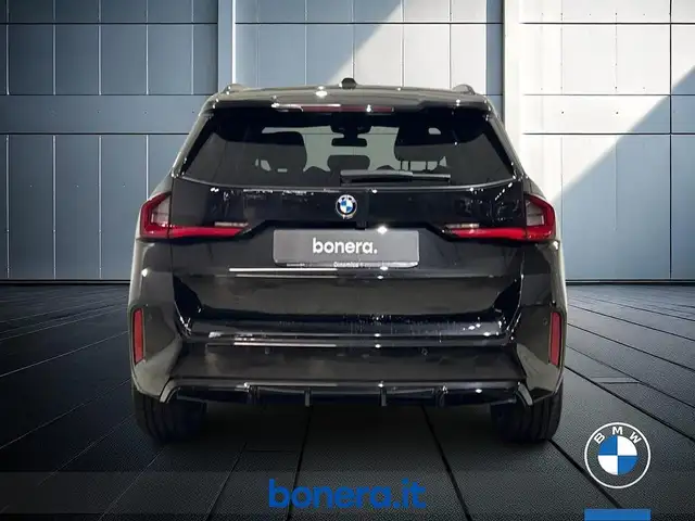 BMW X1 view 7