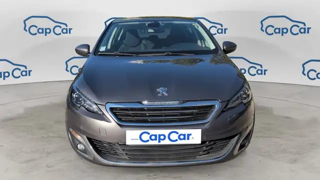 Peugeot 308 view 5