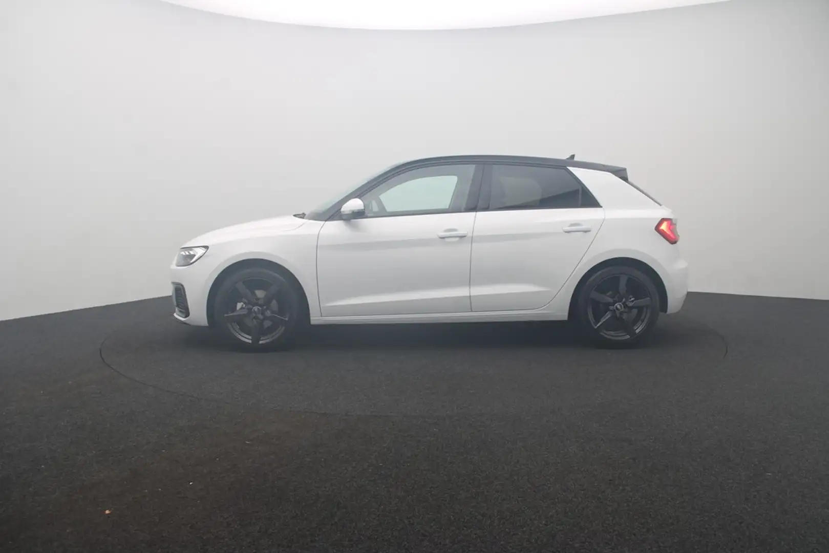 Audi A1 Sportback 30 TFSI . Virt.Cockpit LED Navi ACC Weiß - 2