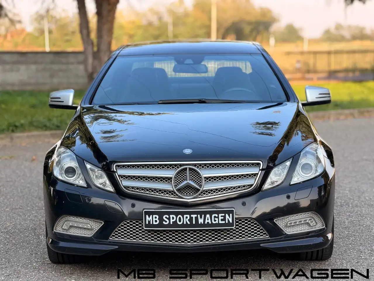 2010 Mercedes-Benz E 250 MERCEDES E250 CGI COUPE - AMG PACK COMPLETO INTERNO ED ESTERNO - GARANZIA, photograph 2