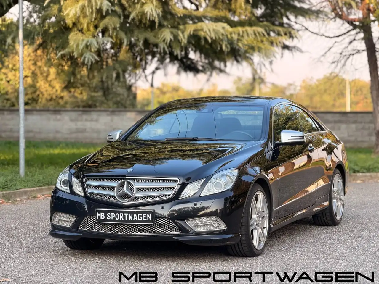2010 Mercedes-Benz E 250 MERCEDES E250 CGI COUPE - AMG PACK COMPLETO INTERNO ED ESTERNO - GARANZIA, photograph 1