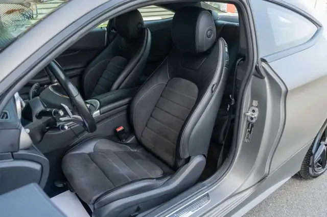Mercedes-Benz C-Class view 15