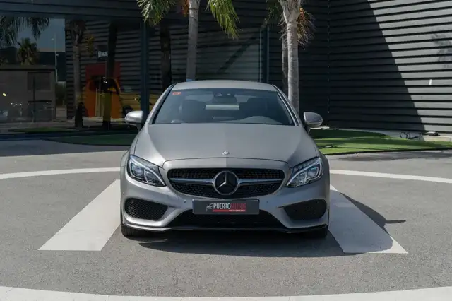 Mercedes-Benz C-Class view 2