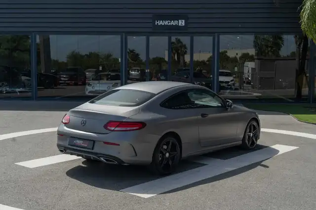 Mercedes-Benz C-Class view 6