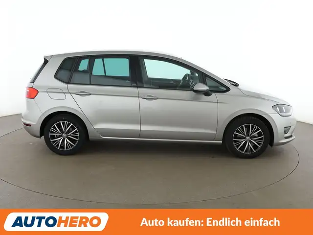 Volkswagen Golf Sportsvan view 7