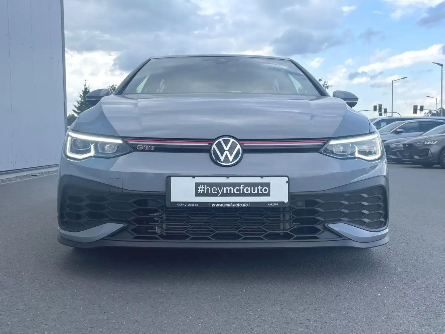 Volkswagen Golf GTI 2.0 TSI Clubsport *19Zoll*LED-Plus*ACC* Gris - 2
