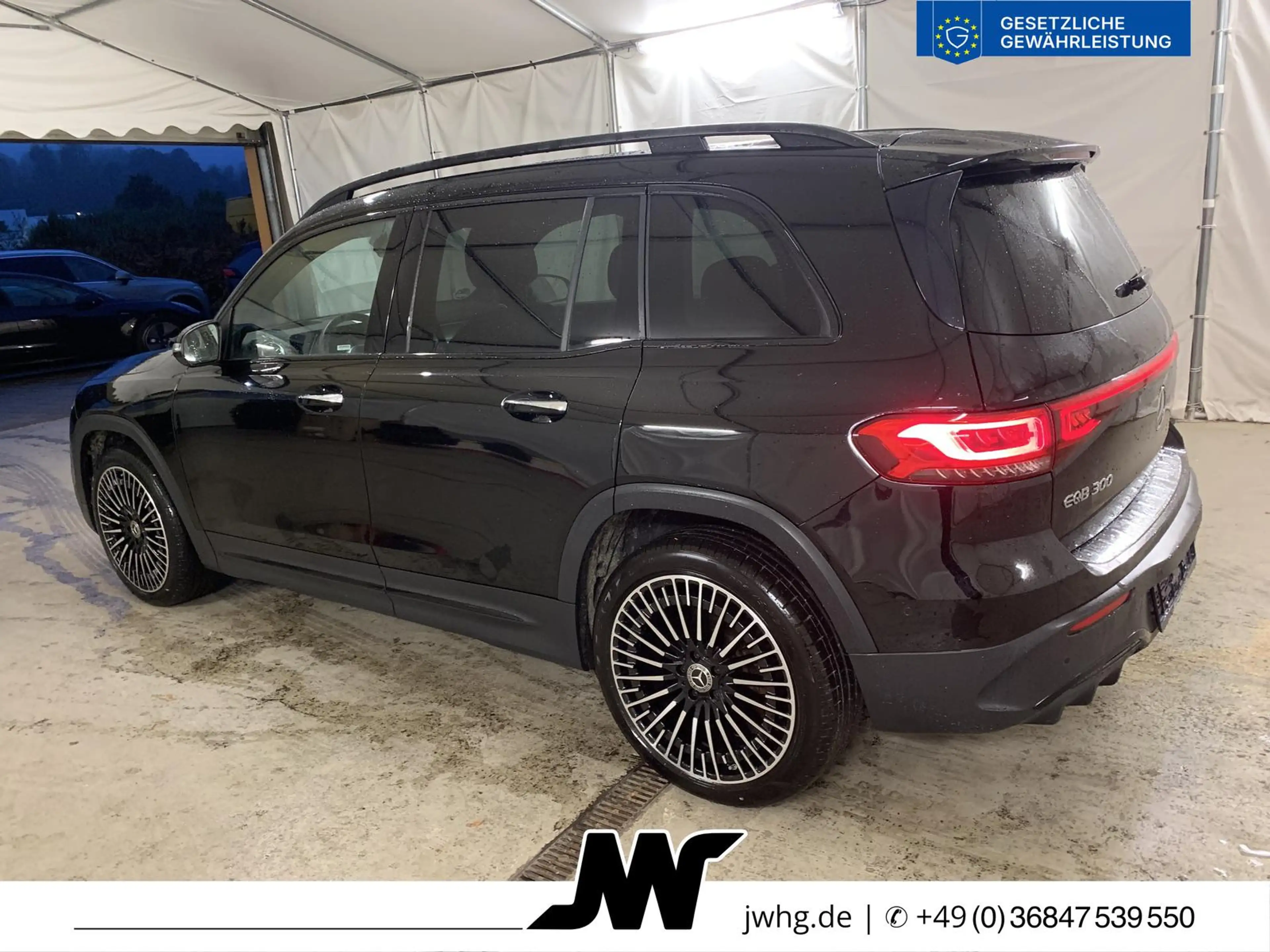 Mercedes-Benz EQB 300 4M AMG MASSAGE/DISTRONIC/HUD/360°/PANO — photo 9