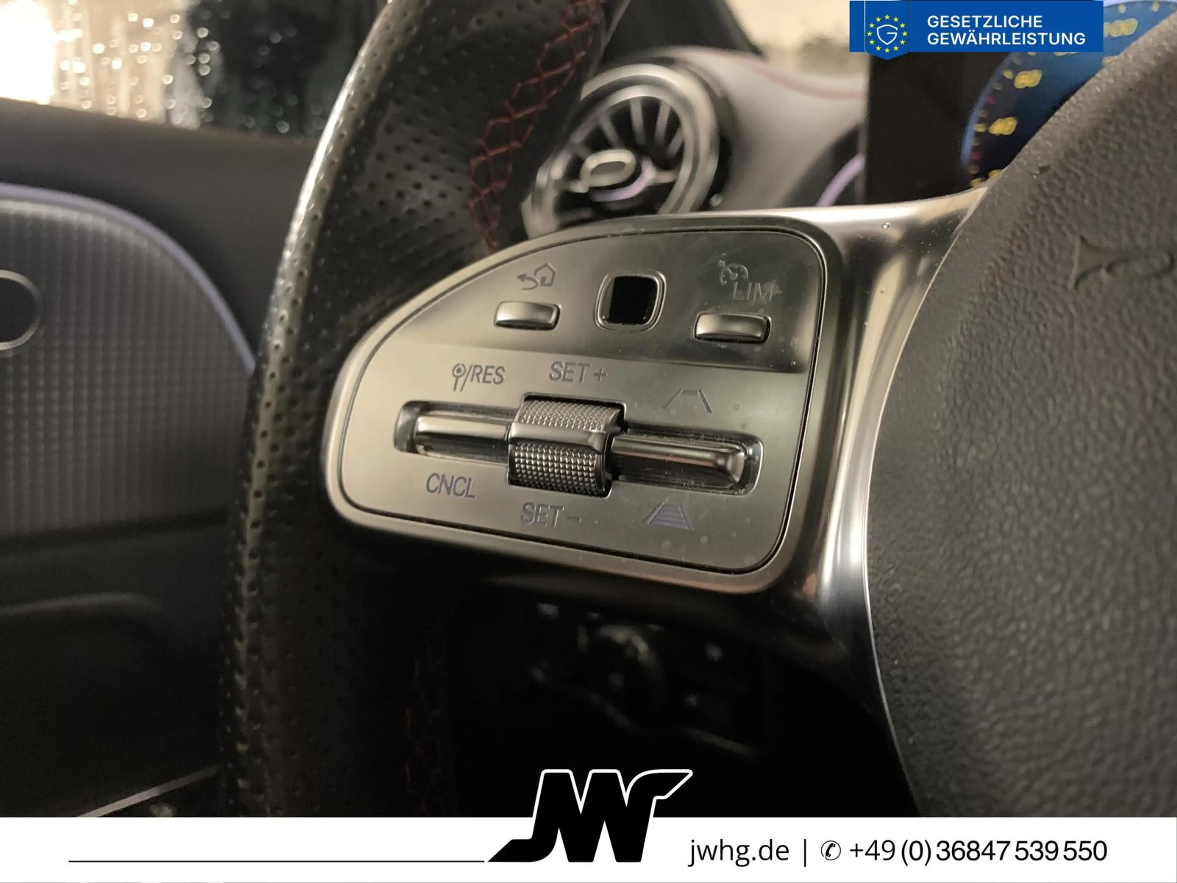 Mercedes-Benz EQB 300 4M AMG MASSAGE/DISTRONIC/HUD/360°/PANO — photo 15