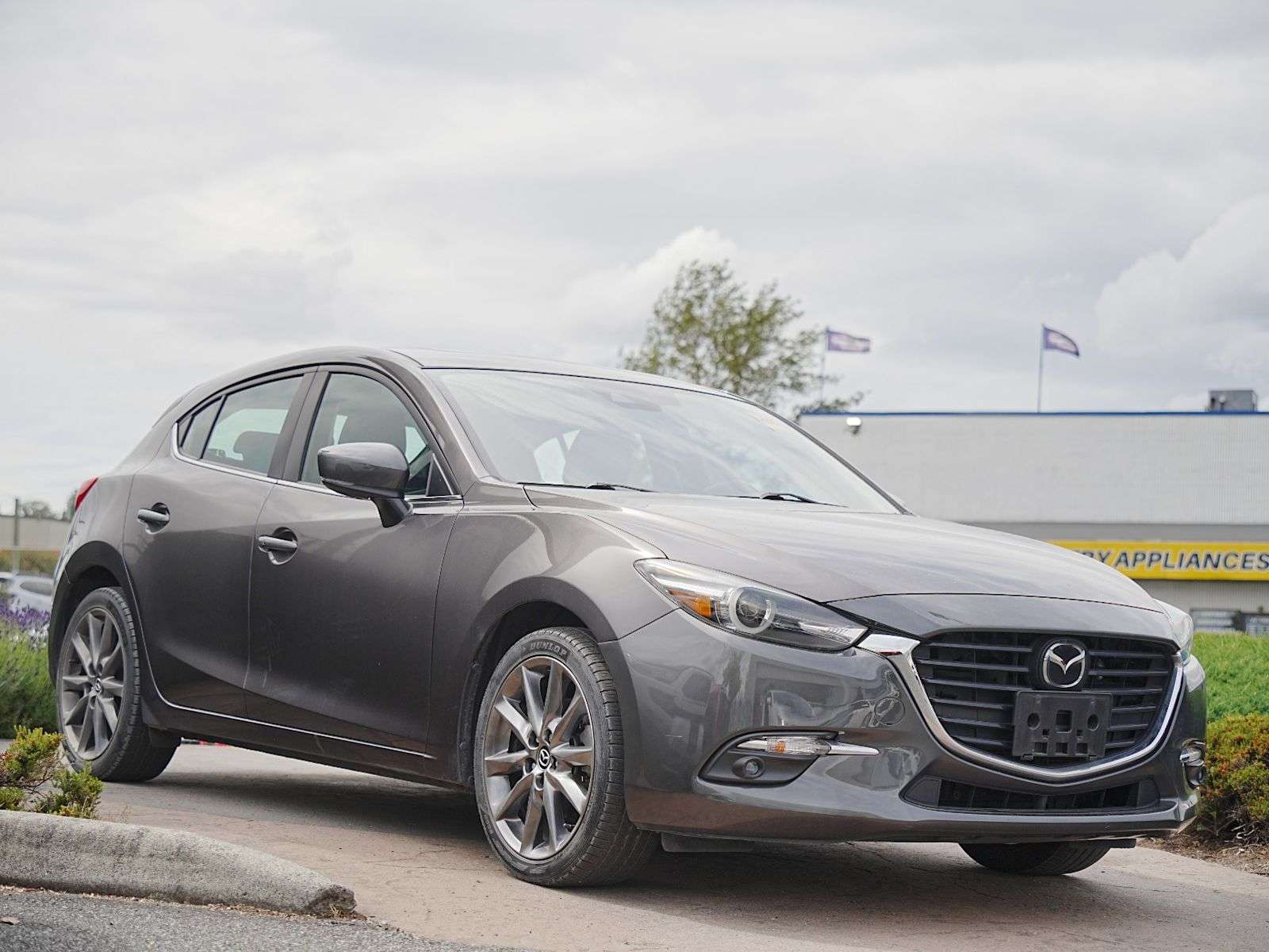 2018 Mazda Mazda3 Sport