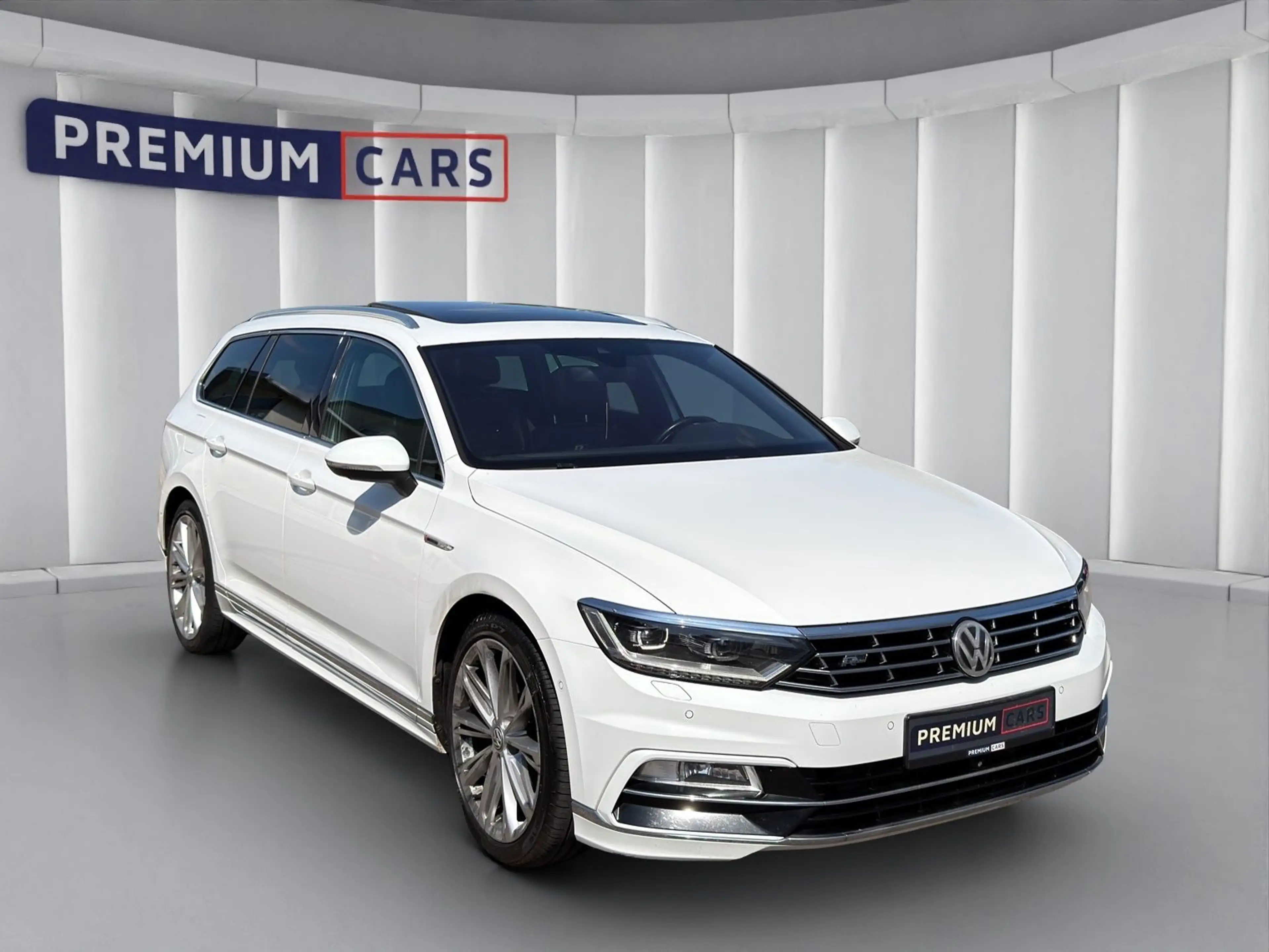 Volkswagen Passat Variant Highline R-Line 4Motion *Finanz* — photo 7