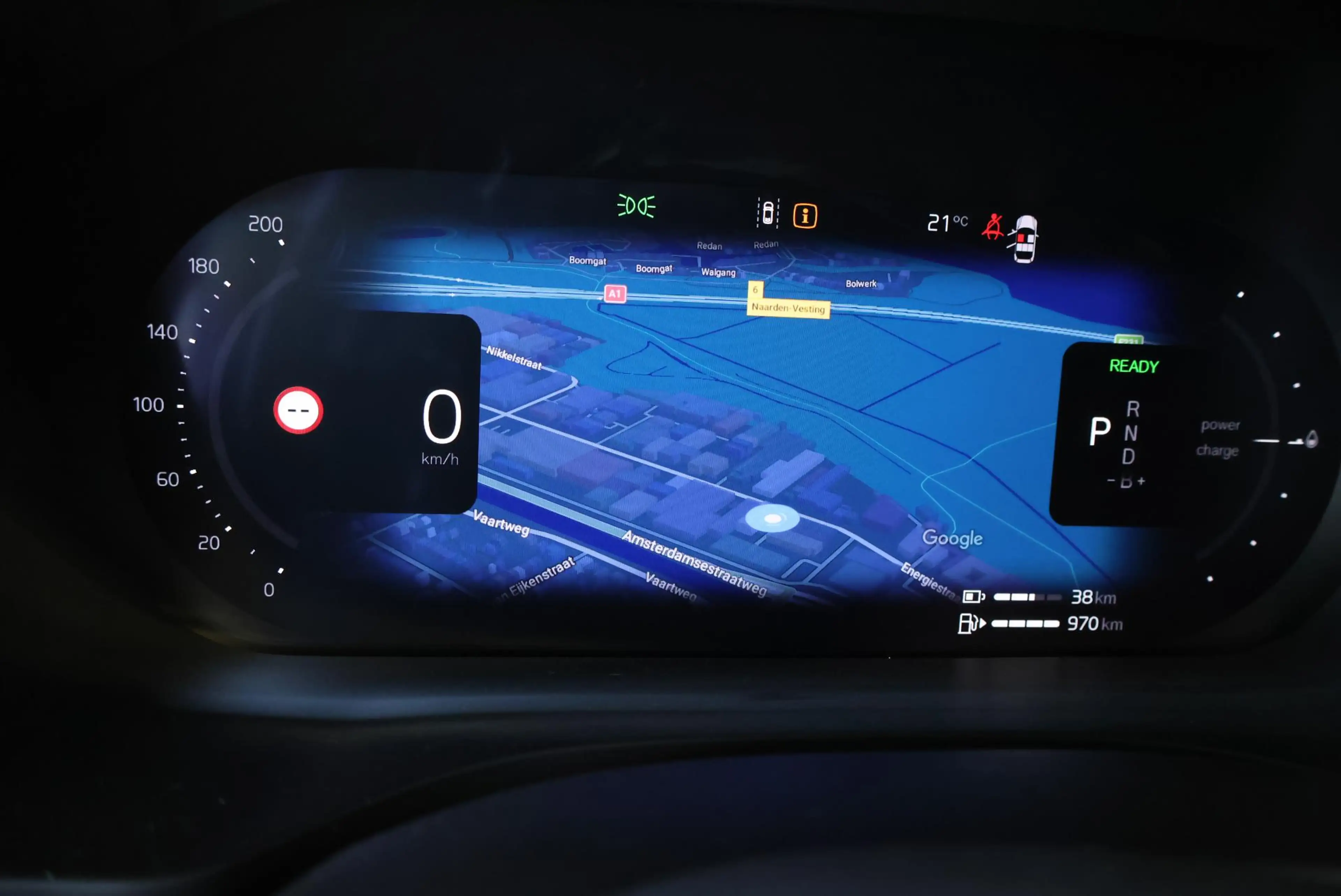 Volvo XC60 T6 Plug-in hybrid AWD Plus Black Edition | Luchtve — photo 13