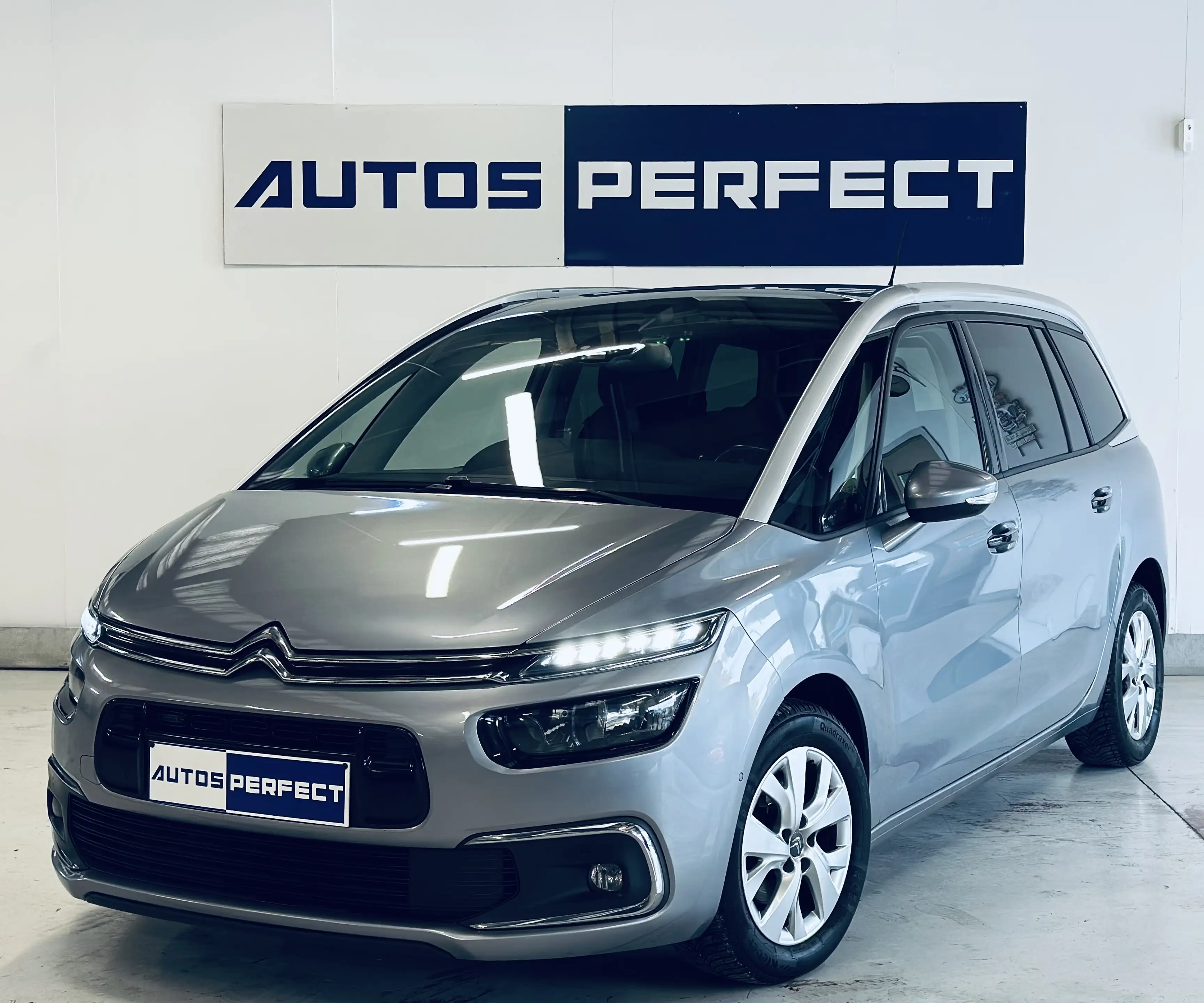 Citroen C4 Picasso 1.2 7 PLACES AUTOMATIQUE PALETTE CAMERA PDC NAVI