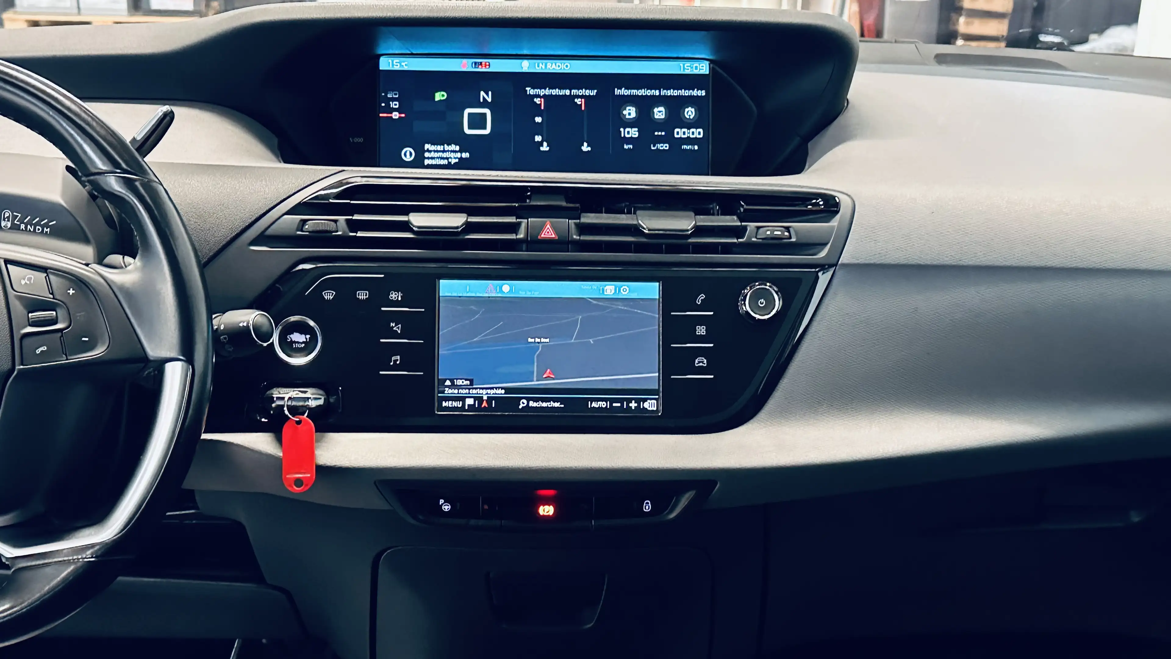 Citroen C4 Picasso 1.2 7 PLACES AUTOMATIQUE PALETTE  CAMERA PDC NAVI — photo 9