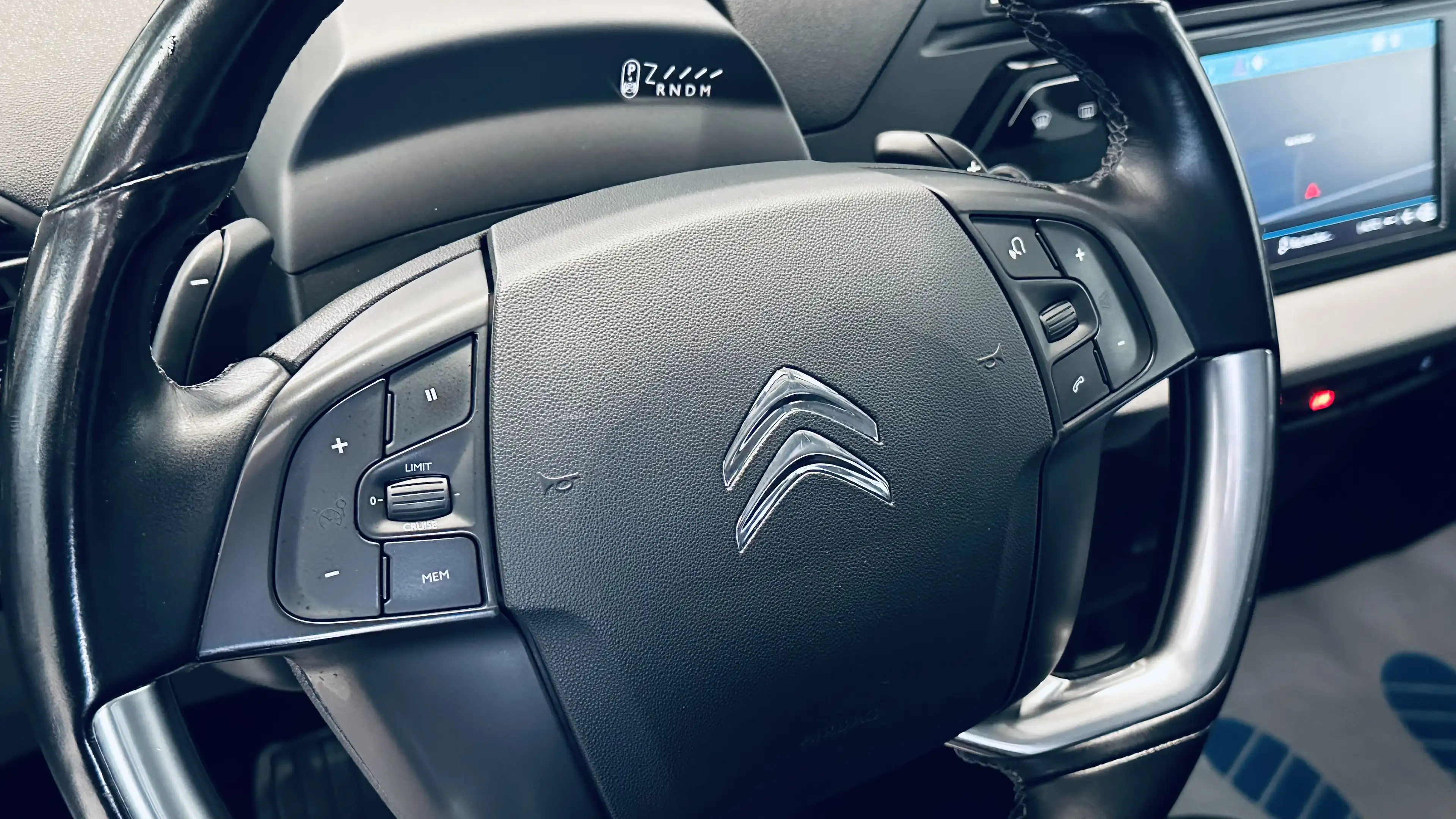 Citroen C4 Picasso 1.2 7 PLACES AUTOMATIQUE PALETTE  CAMERA PDC NAVI — photo 12