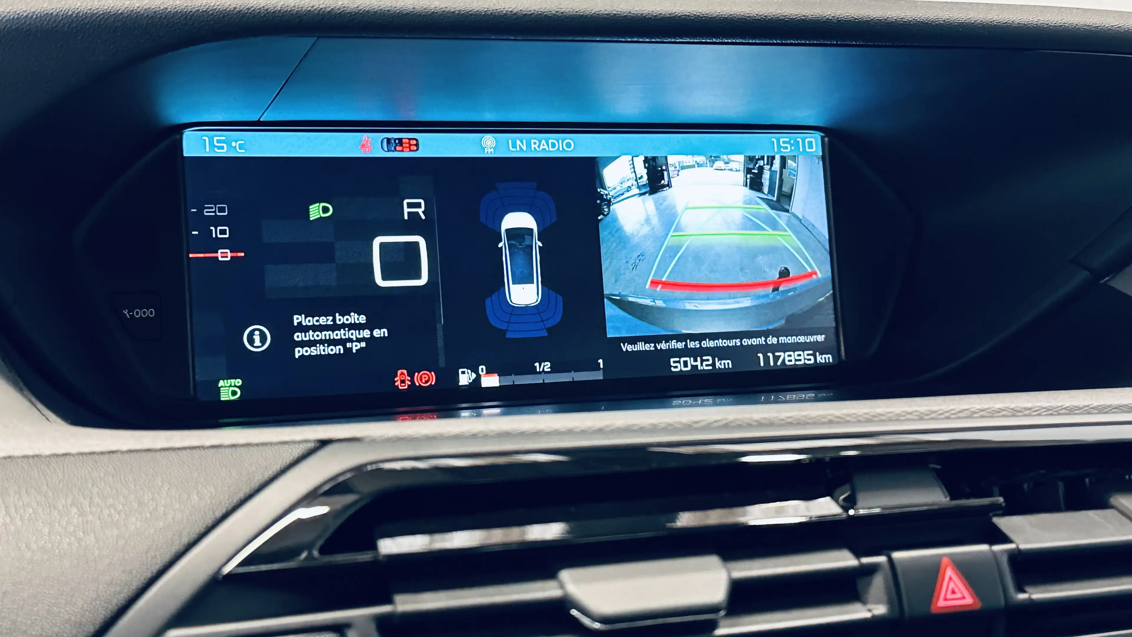 Citroen C4 Picasso 1.2 7 PLACES AUTOMATIQUE PALETTE  CAMERA PDC NAVI — photo 11