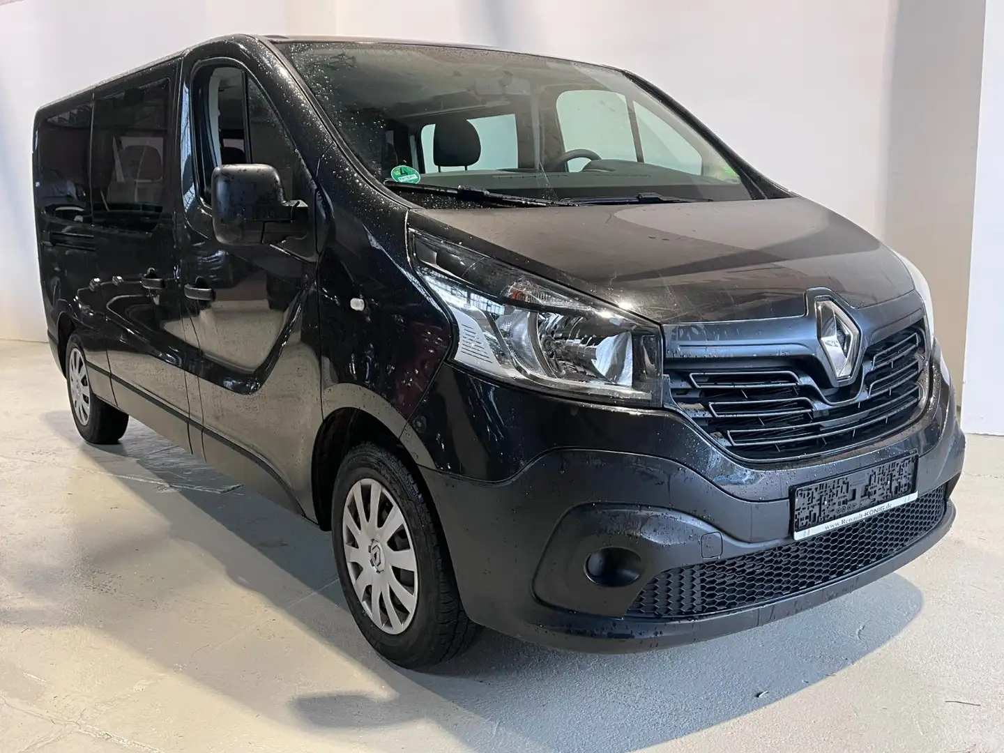 Renault Trafic Combi L2H1 Expression *9 Sitzer* Schwarz - 2