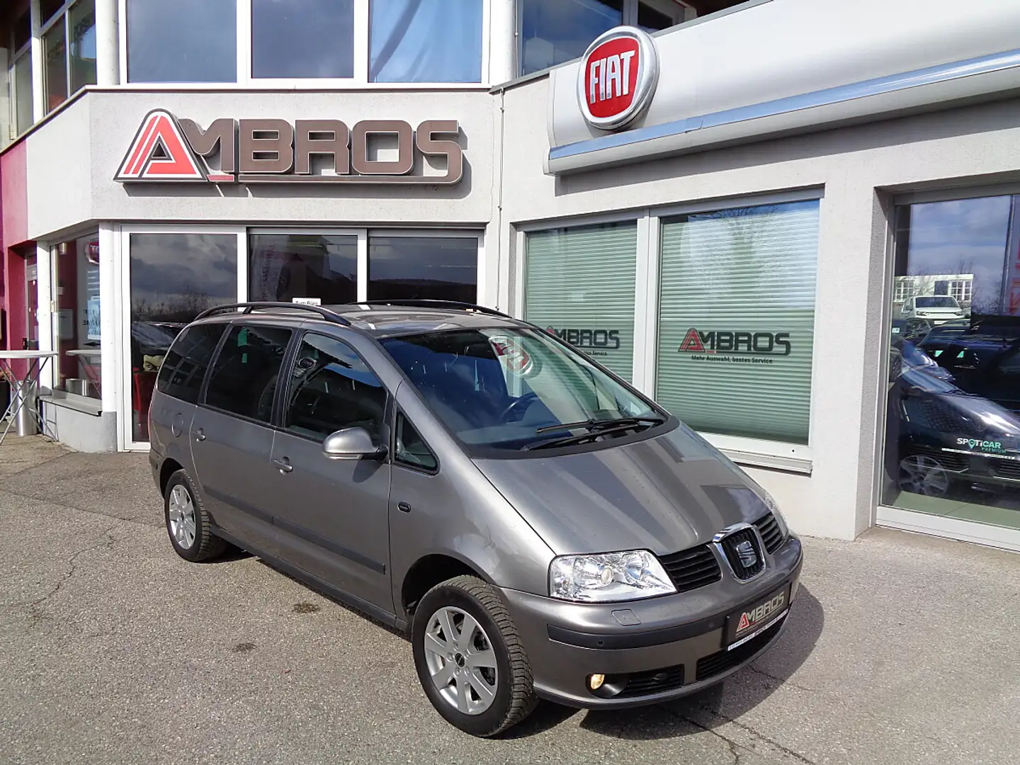 SEAT Alhambra Salsa 1,9 TDI PD mit Standheizung - 8-fach Bere... Grau - 1