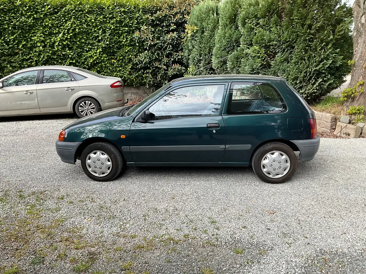 Toyota Starlet 1.3i 16v Medley, foto 2