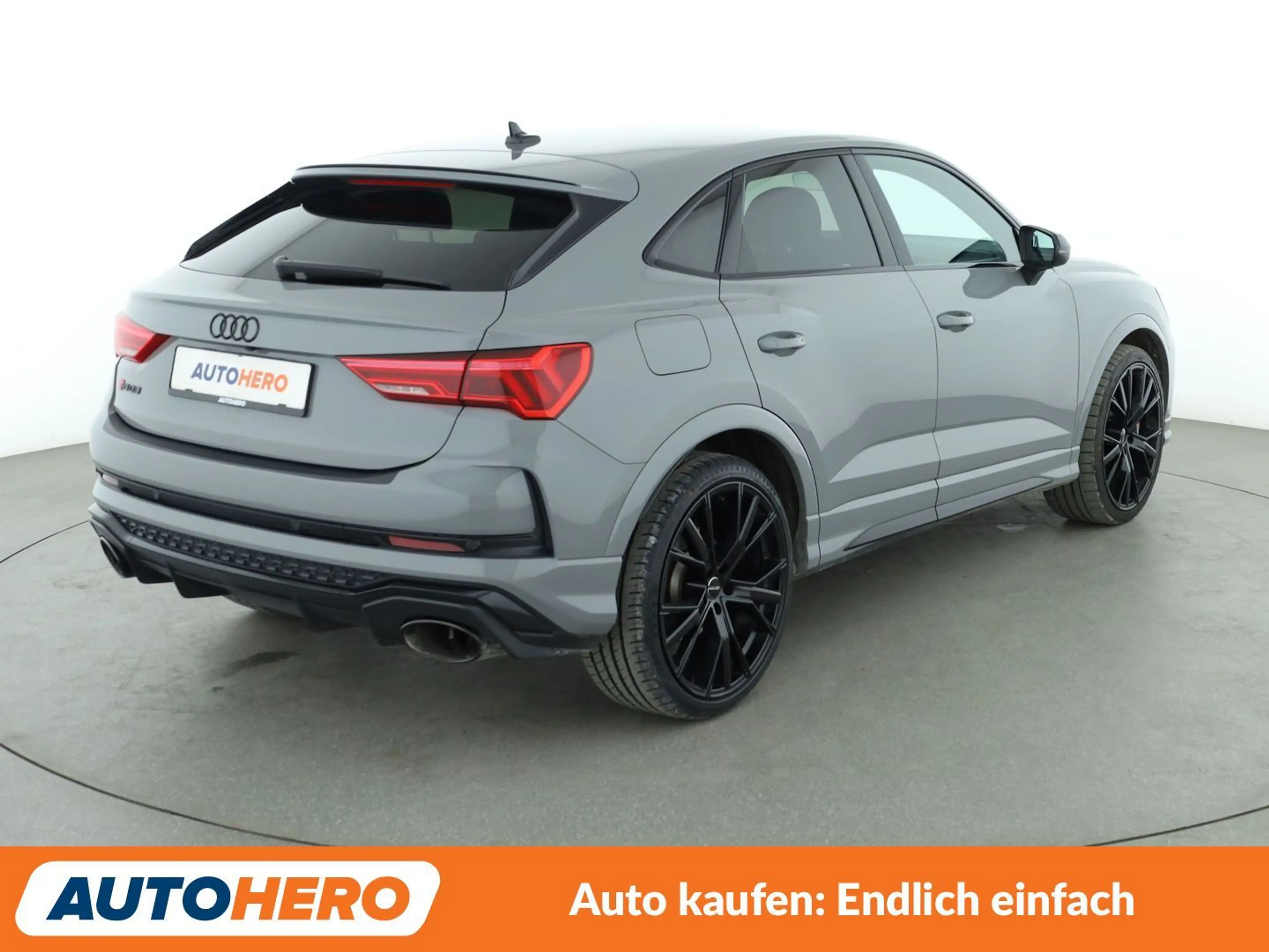 Audi RS Q3 2.5 TFSI quattro Aut.*NAVI*CAM*ACC*SHZ*PDC* — photo 6