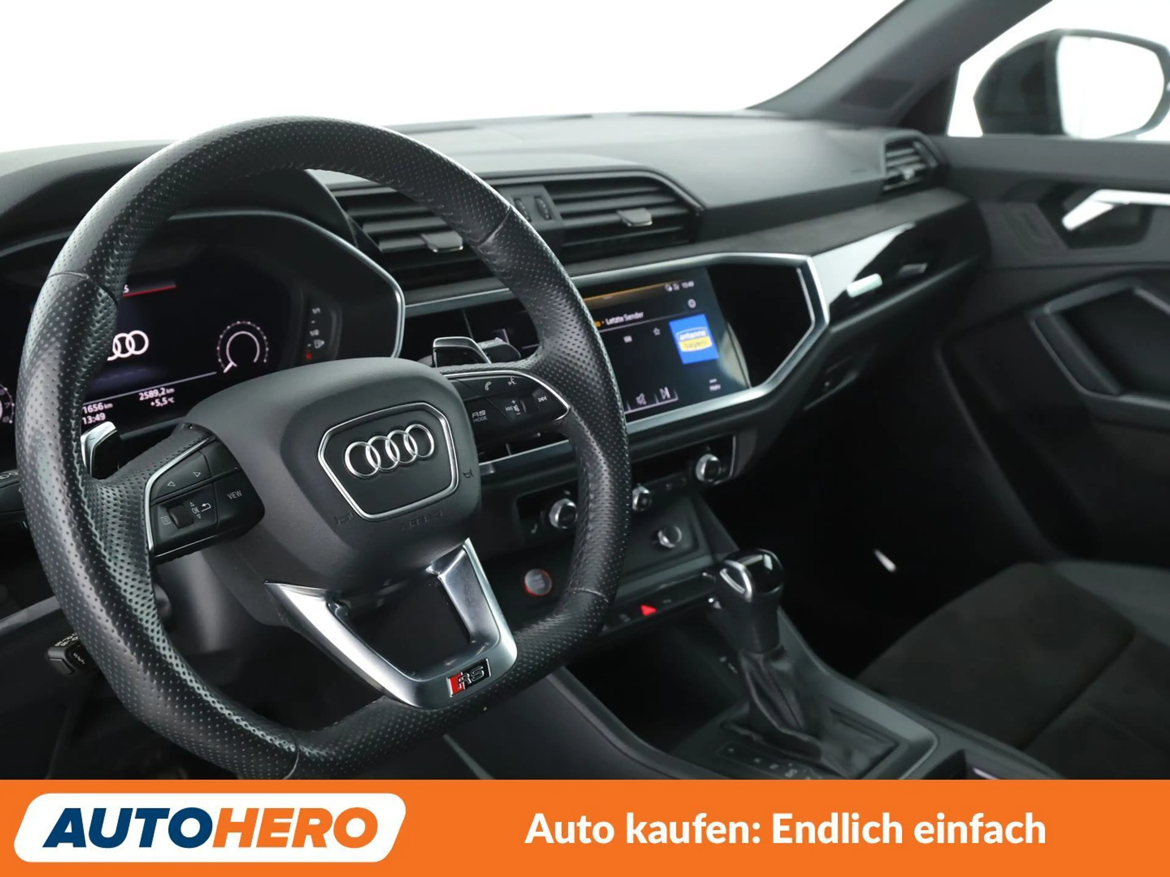 Audi RS Q3 2.5 TFSI quattro Aut.*NAVI*CAM*ACC*SHZ*PDC* — photo 11