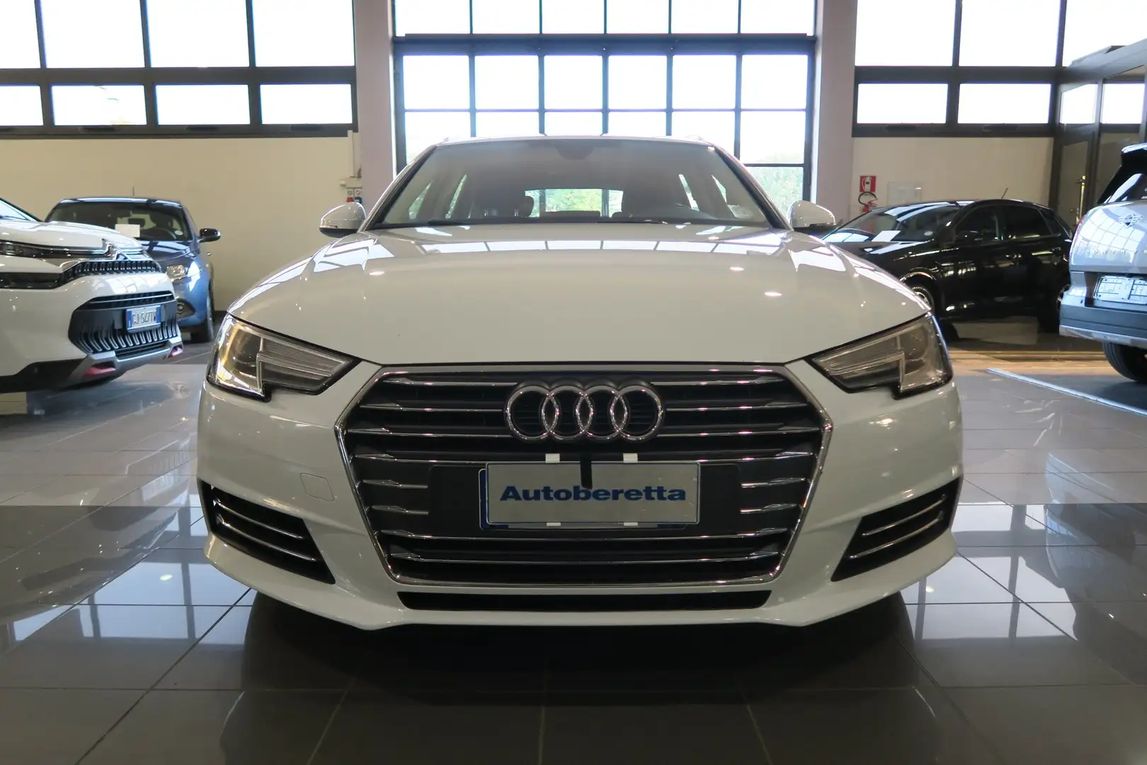 Audi A4 A4 Avant 2.0 tdi   150cv multitronic Bianco - 2