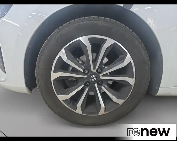 Renault Clio view 12