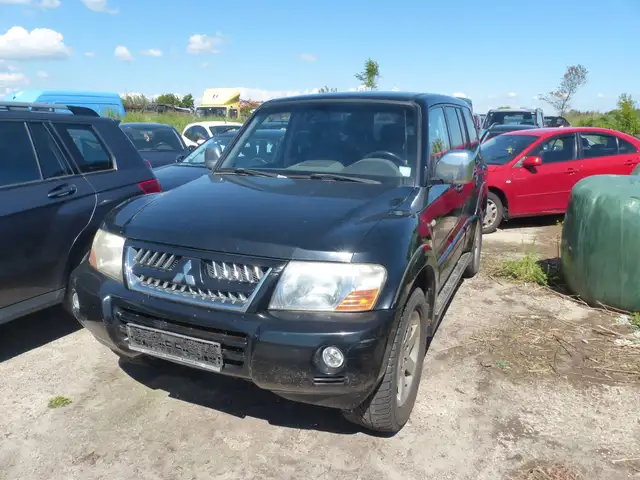 Mitsubishi Pajero 3.2 DI-D Diesel Automati Allrad AHK HU/AU 11/2025
