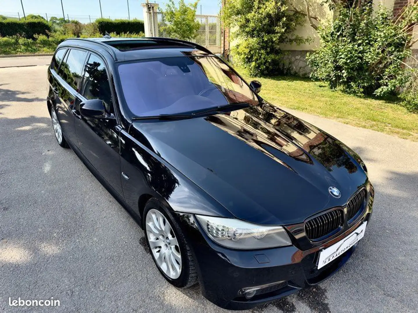 BMW 330 e91 330 da pack -M LCI logic7-pano-cic-bva-9999e Noir - 2