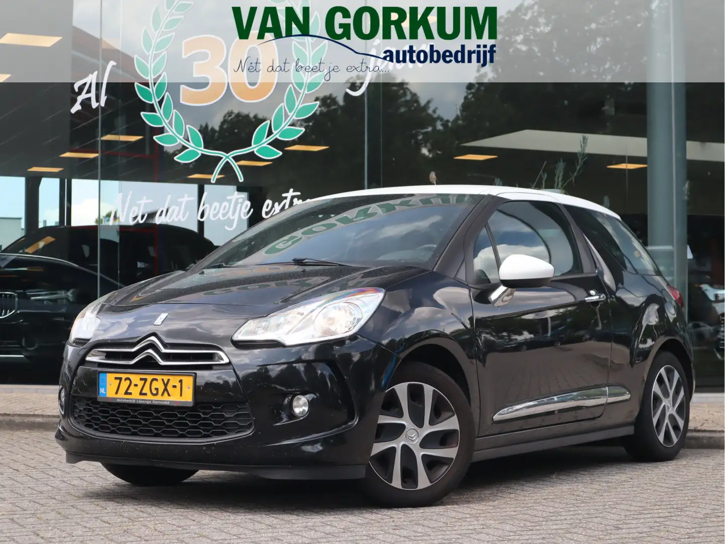 Citroen DS3 1.2 VTi Chic Zwart - 1