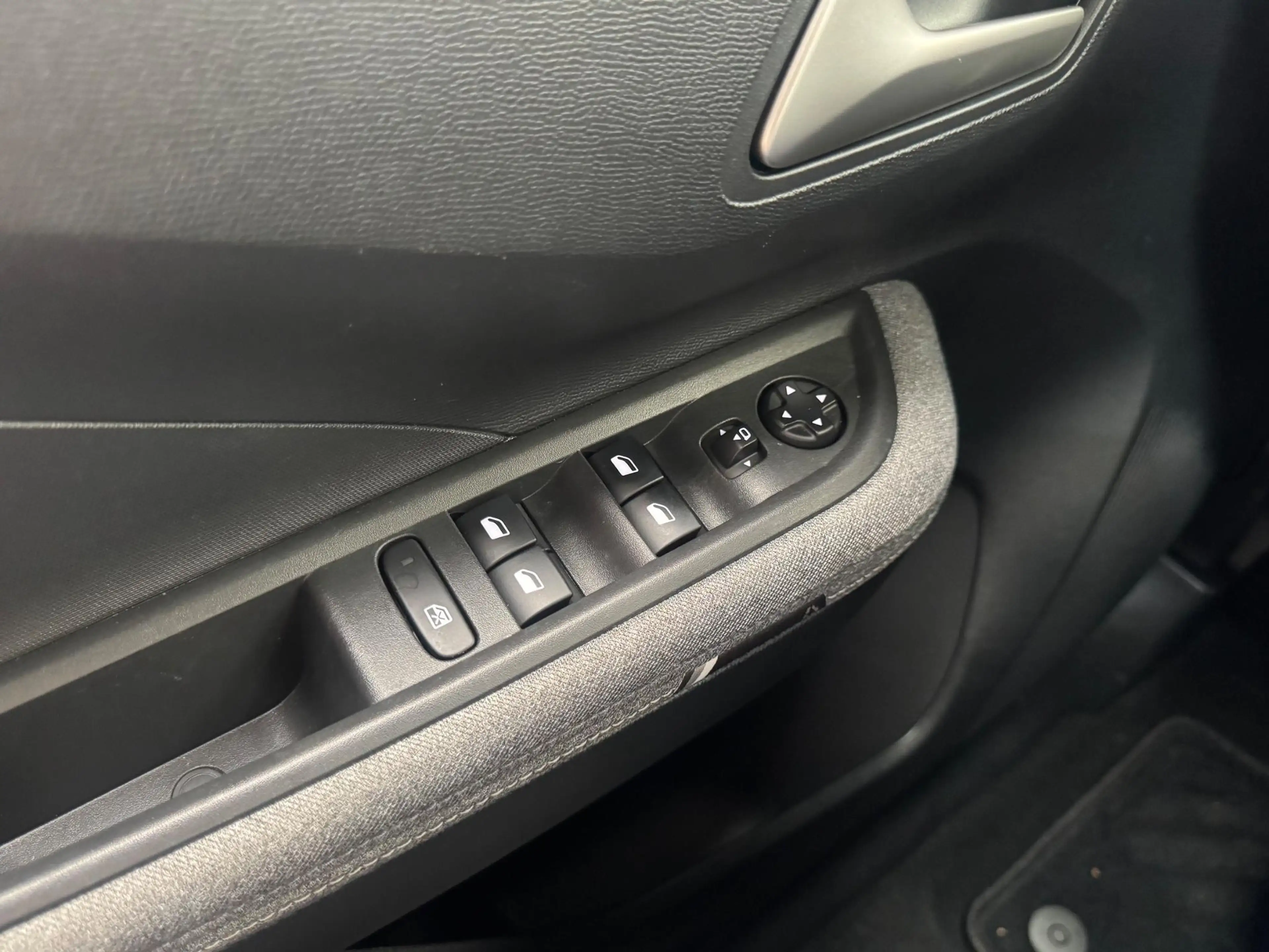 Opel Frontera Extended range Electric GS 54 kWh | Winter pakket — photo 20