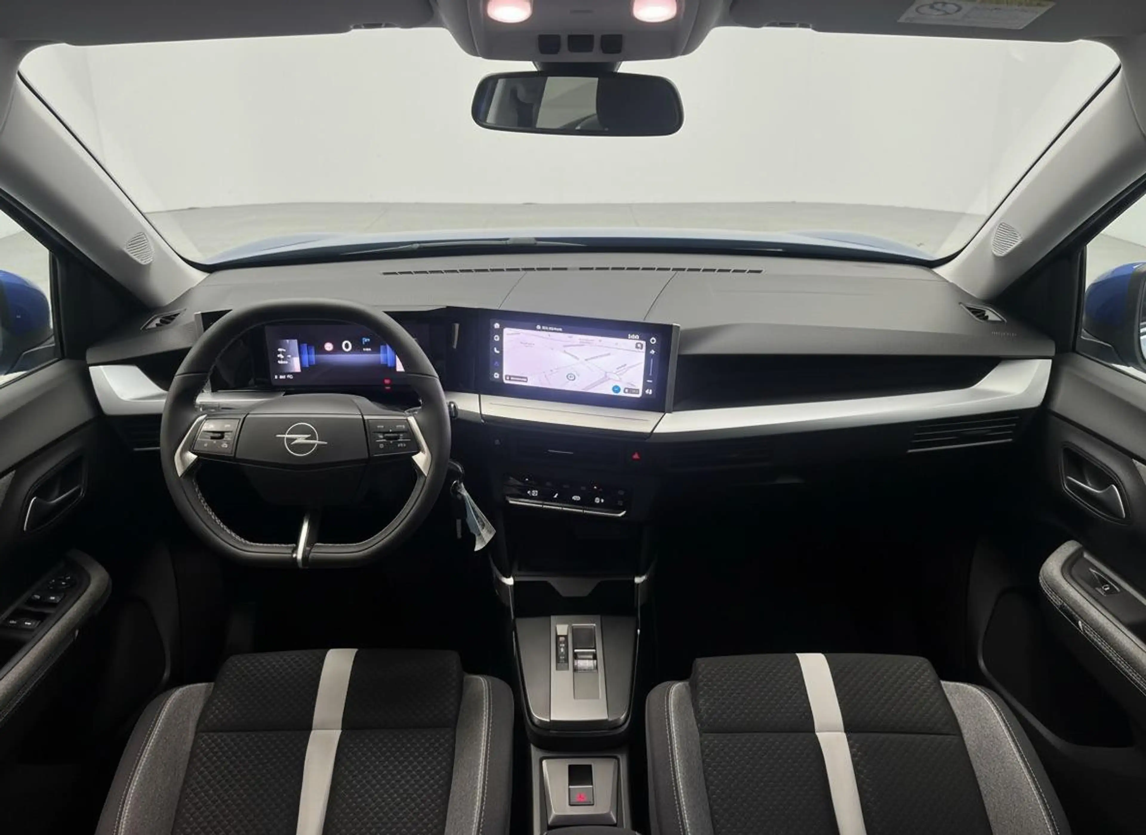 Opel Frontera Extended range Electric GS 54 kWh | Winter pakket — photo 5