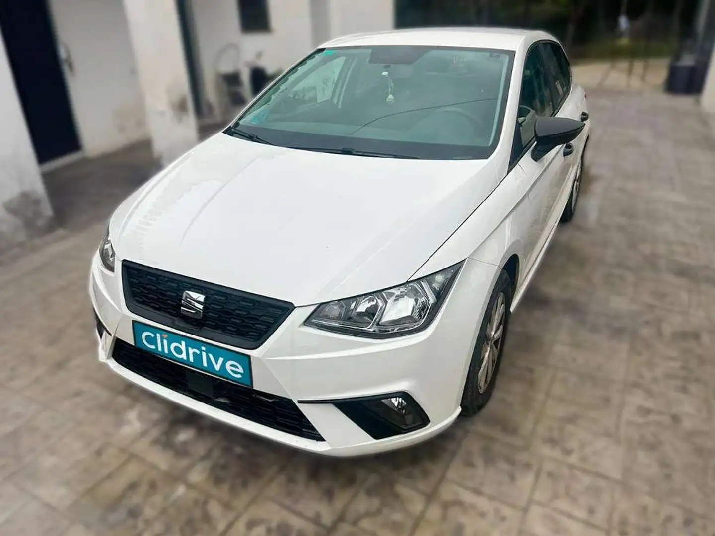 SEAT Ibiza ST 1.6TDI CR Reference Blanc - 2