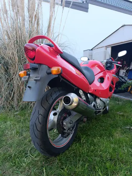 Suzuki GSF 600 Bandit - foto 5