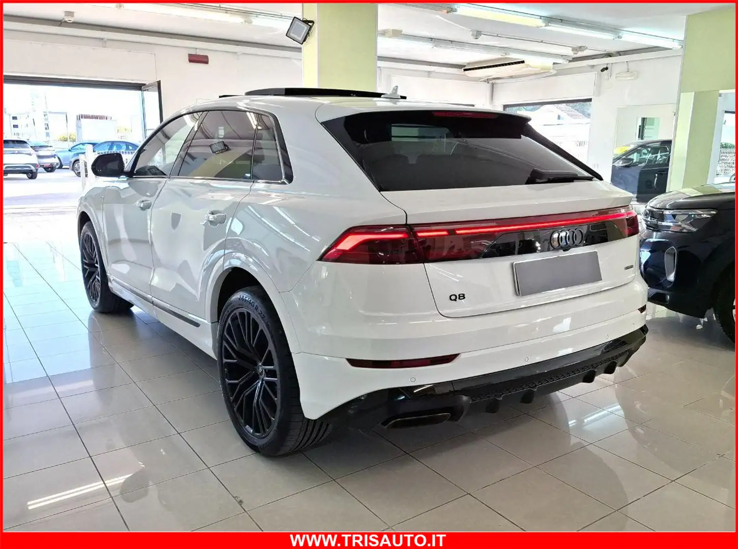 Audi Q8 50 3.0 TDI Mhev S-line Black Identity (TETTO PANOR Bianco - 2