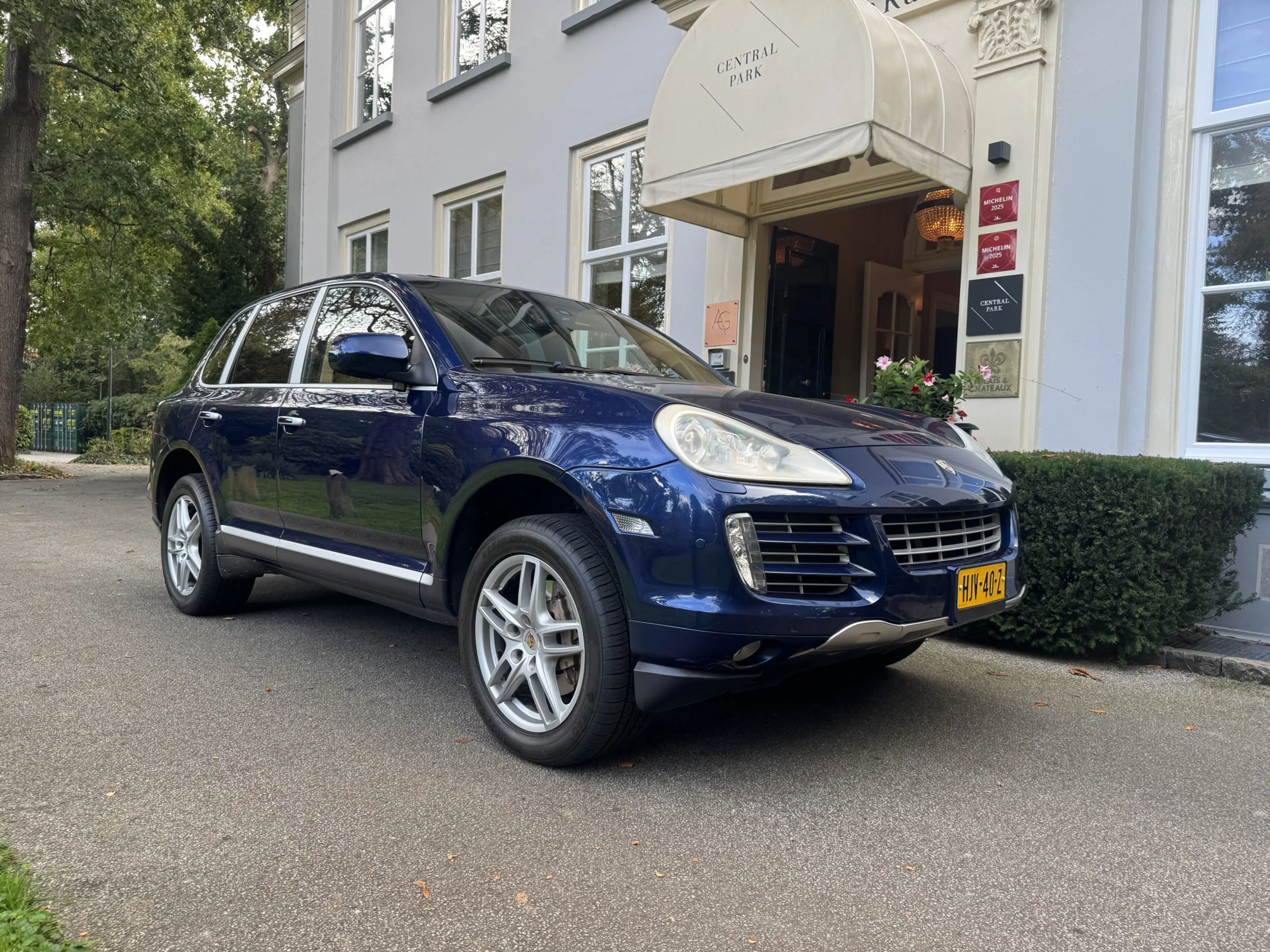 Porsche Cayenne 4.8 S — photo 10