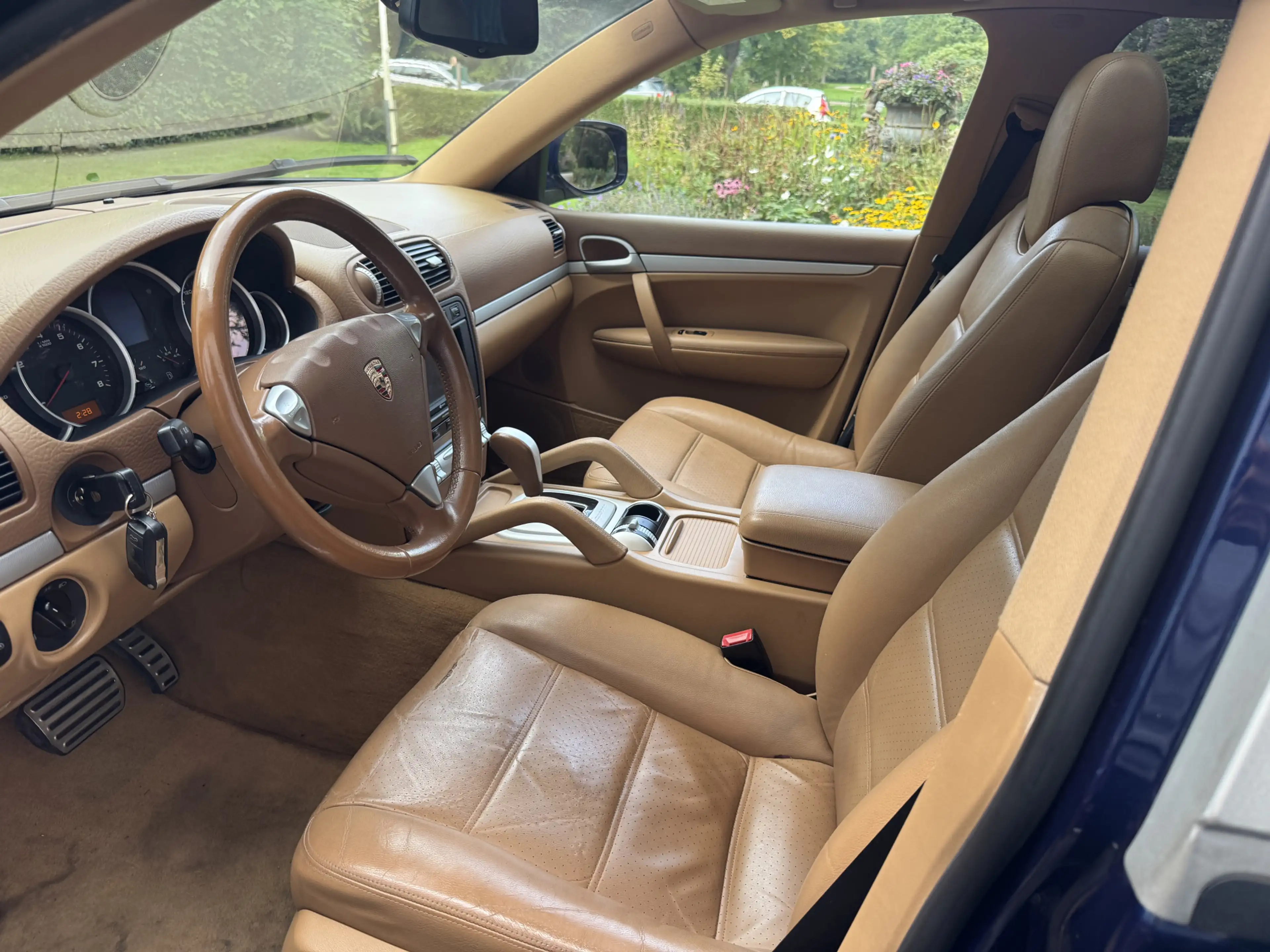 Porsche Cayenne 4.8 S — photo 5