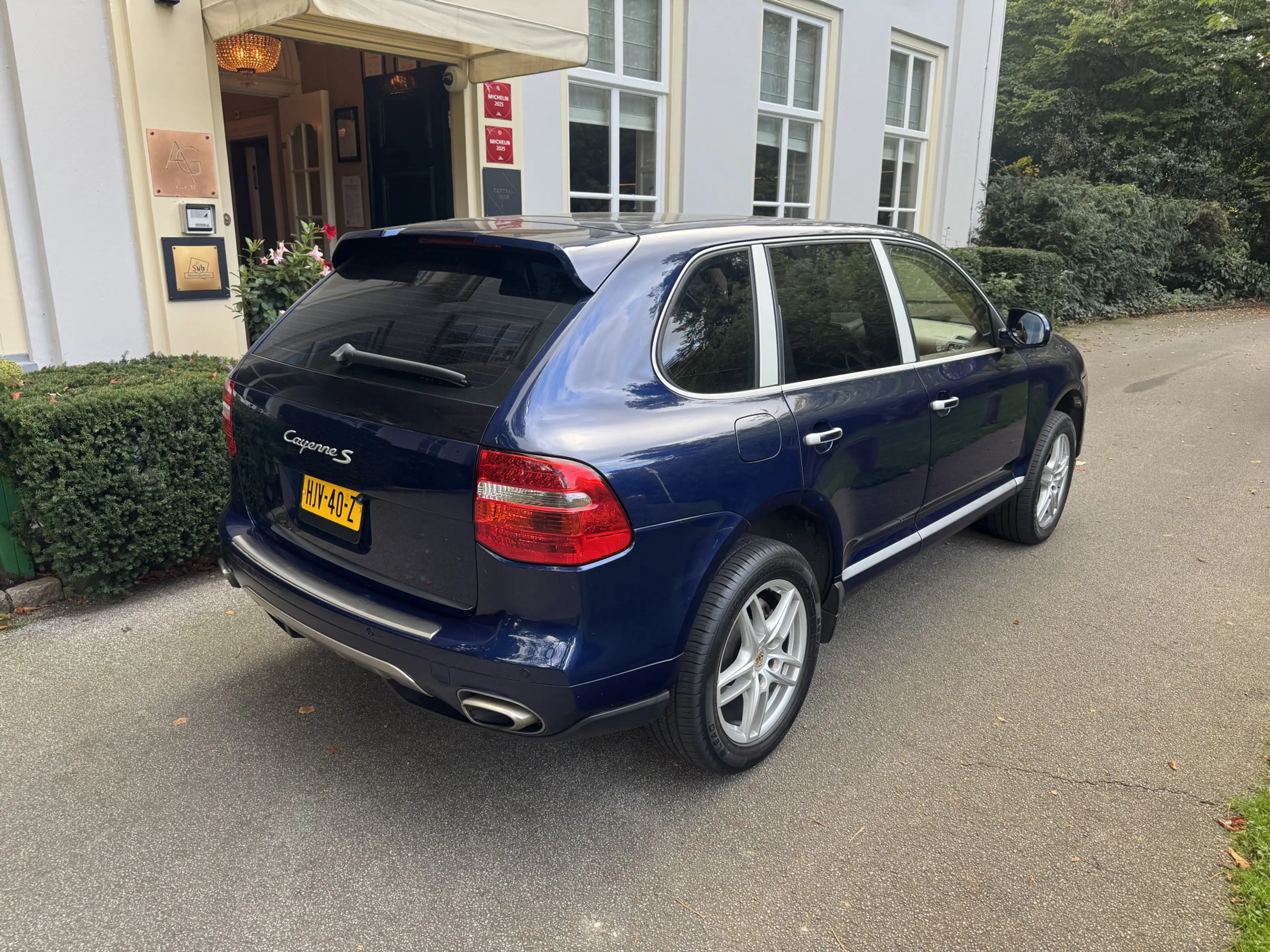 Porsche Cayenne 4.8 S — photo 3