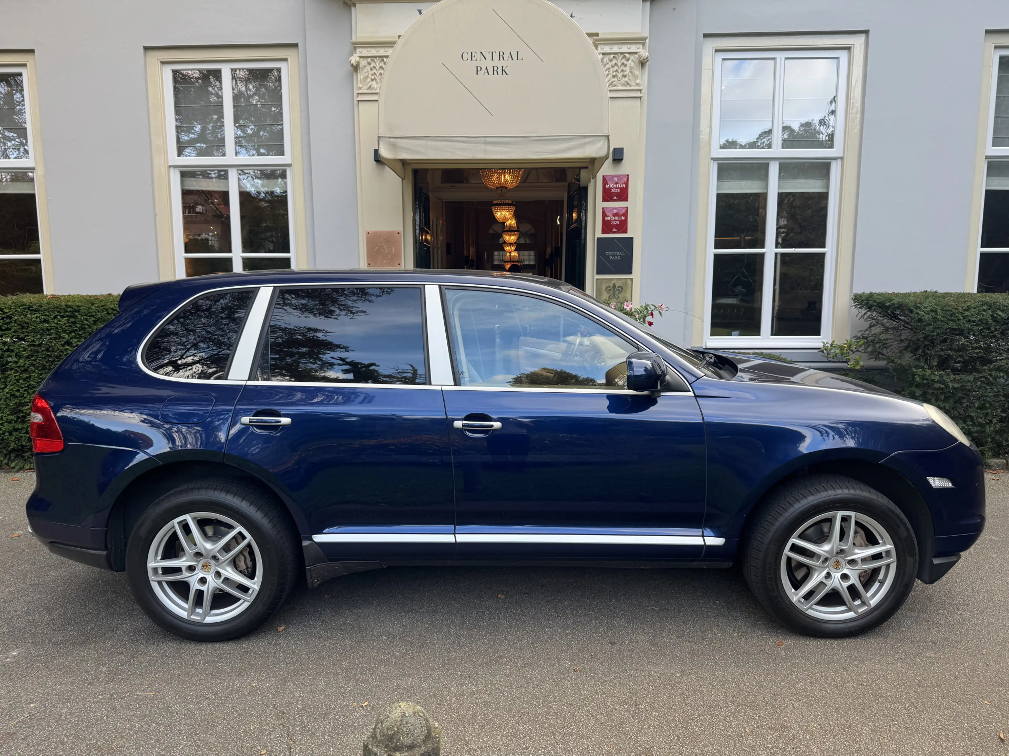 Porsche Cayenne 4.8 S — photo 2