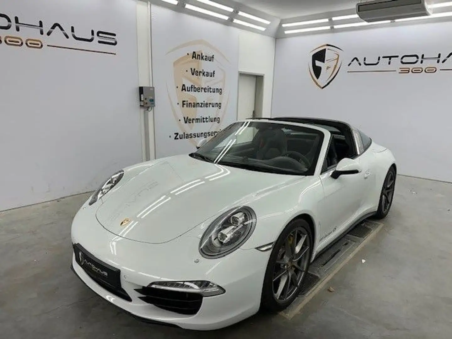 Porsche 911 Targa 4S SPORT CHR RFK APPROVED 06.26 TEMPO Weiß - 1
