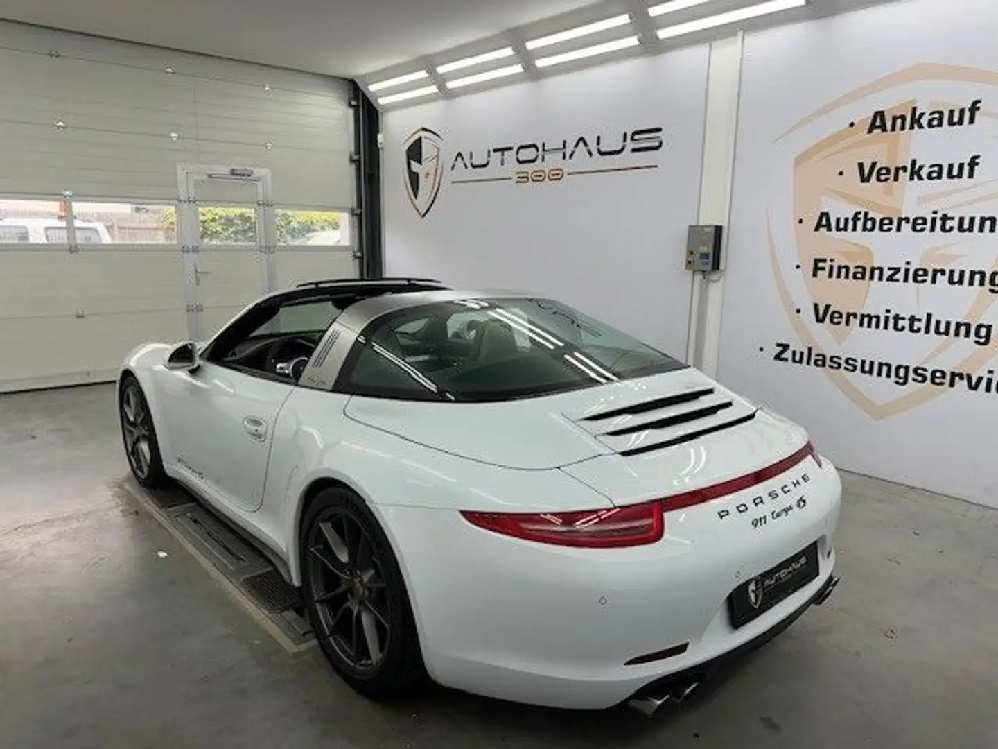 Porsche 911 Targa 4S SPORT CHR RFK APPROVED 06.26 TEMPO Weiß - 2