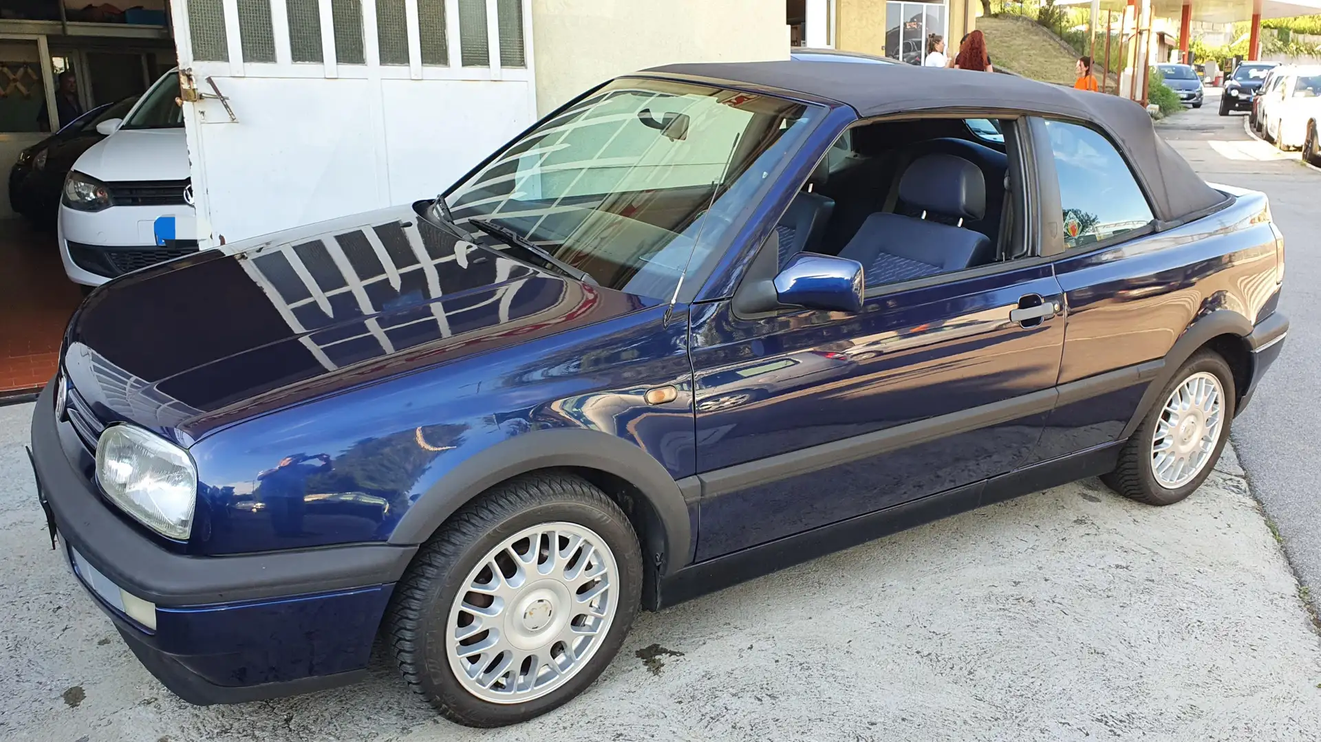 Volkswagen Golf Cabriolet Golf Cabrio 1.6 Sport Blue - 1