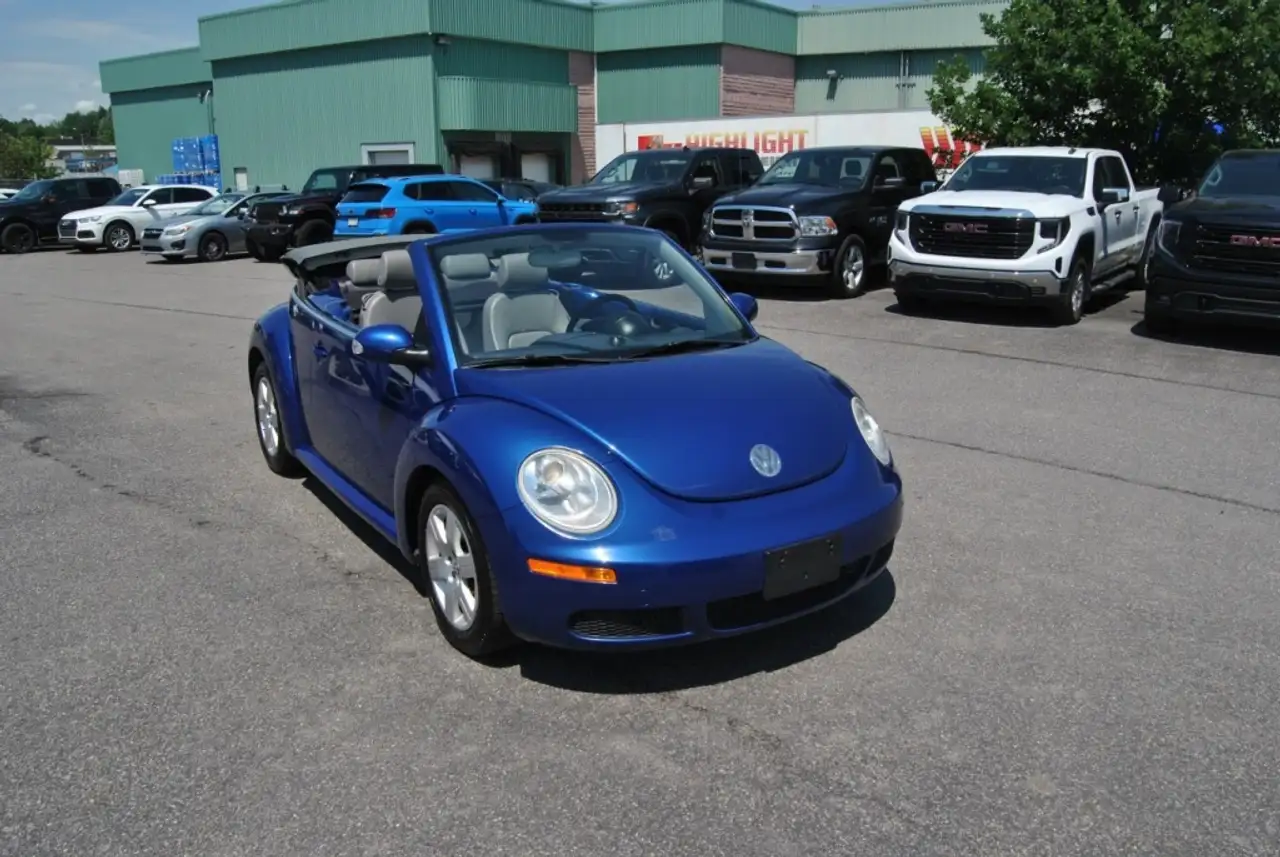 Volkswagen Beetle photo Volkswagen Beetle