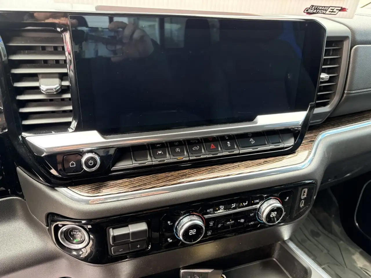 GMC Sierra 1500 photo GMC Sierra 1500