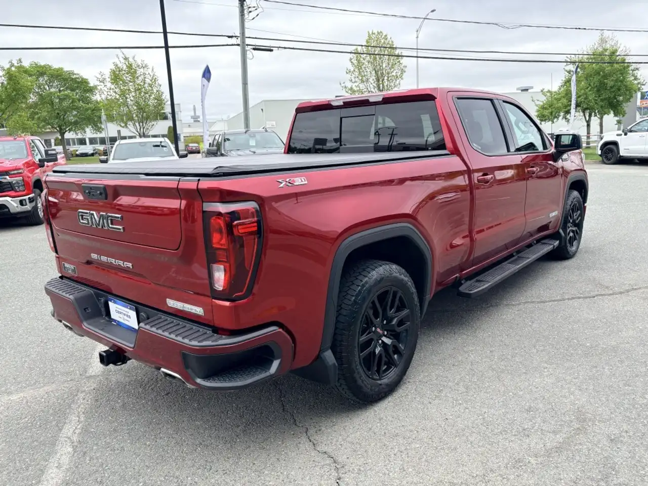 GMC Sierra 1500 photo GMC Sierra 1500