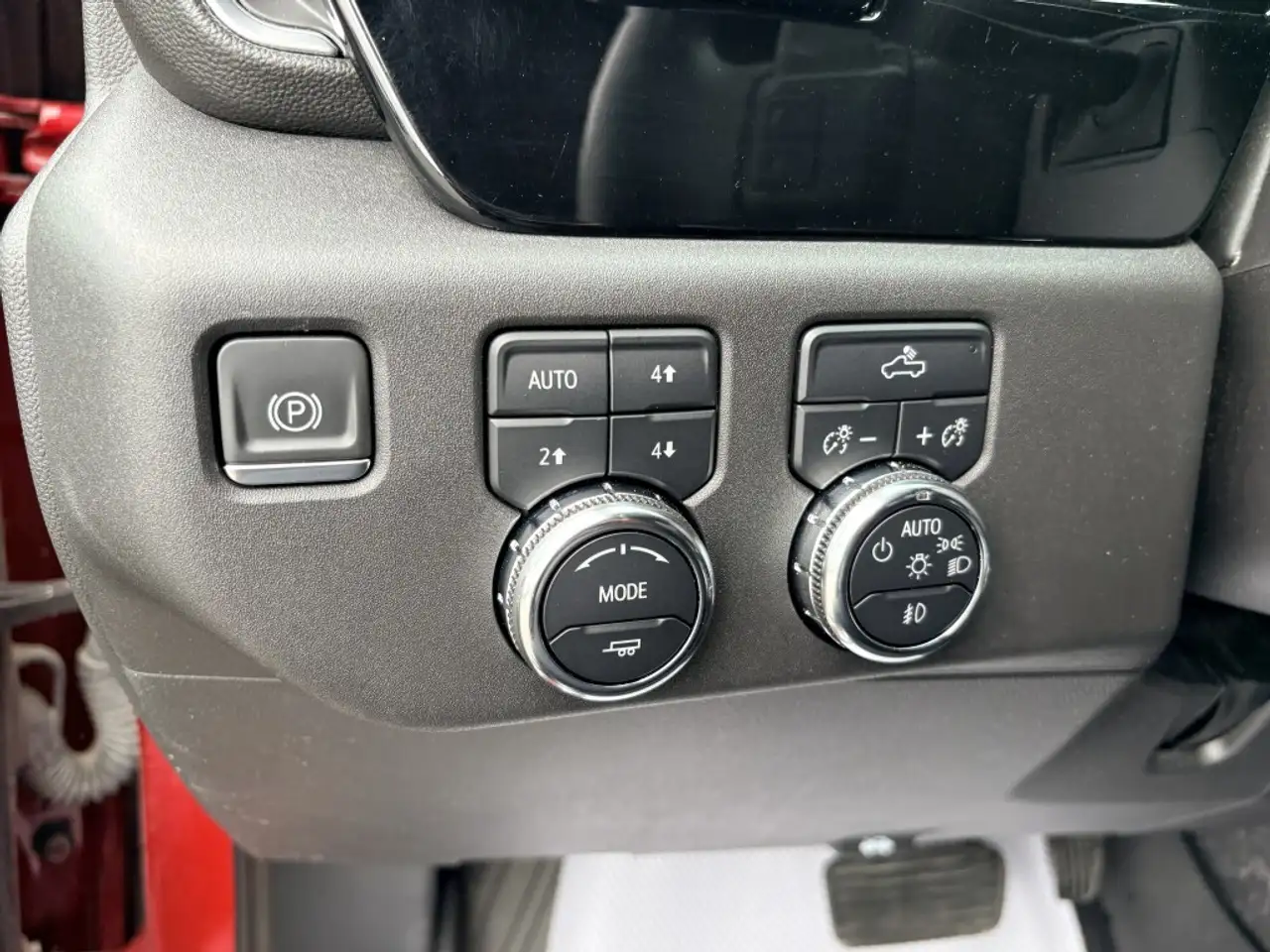 GMC Sierra 1500 photo GMC Sierra 1500