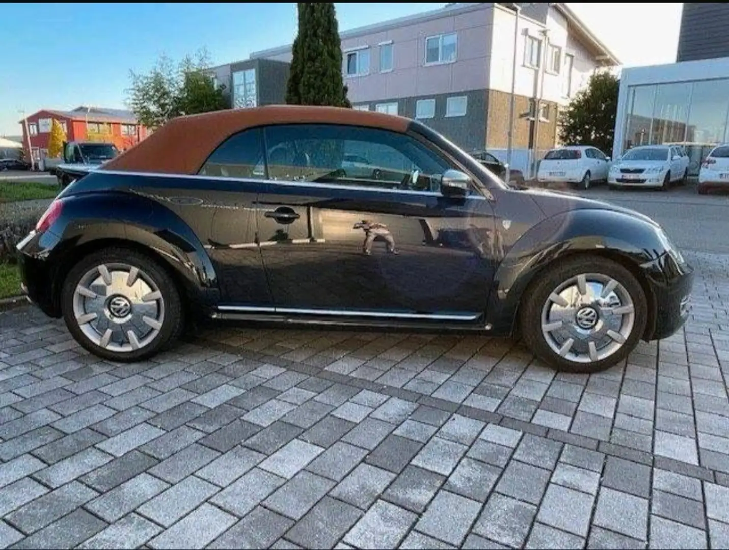 Volkswagen Beetle Beetle Cabrio 2.0 TSI Karman Sondermodell 220PS !! - 1